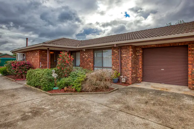 1/10 Brent Court, Lavington NSW 2641