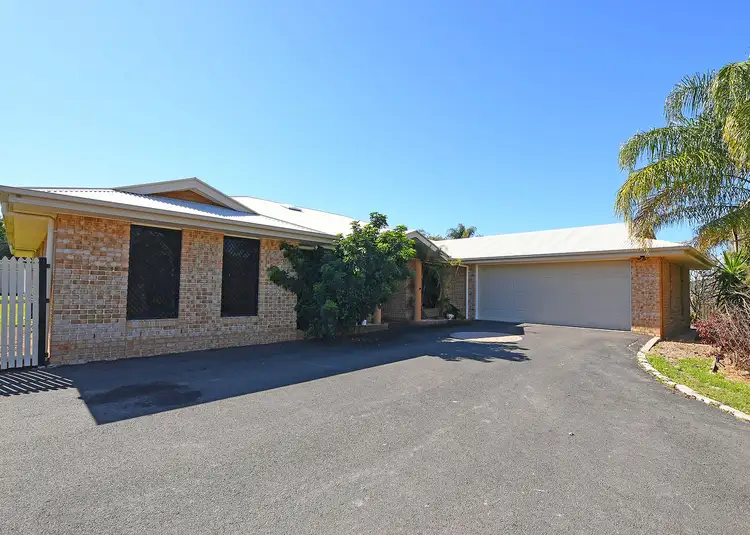 9 Sunline Court, Urangan QLD 4655