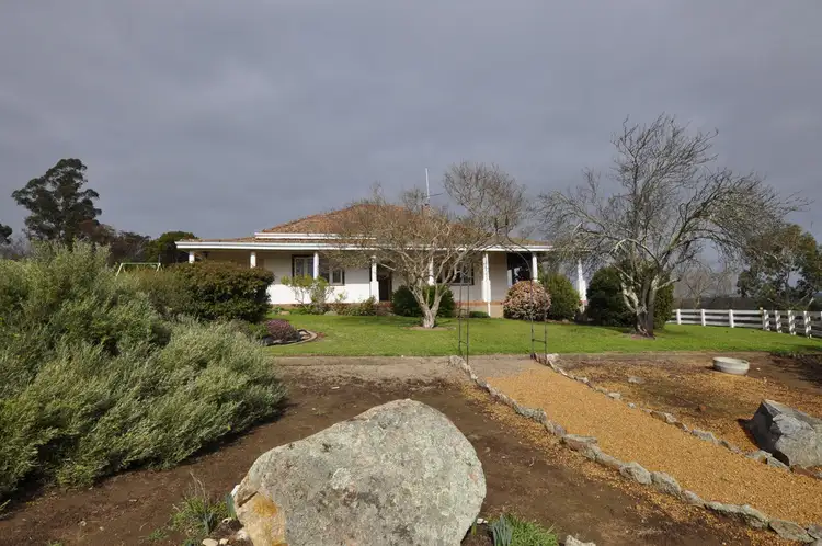 28 Boyup Brook-Kojonup Road, Boyup Brook WA 6244