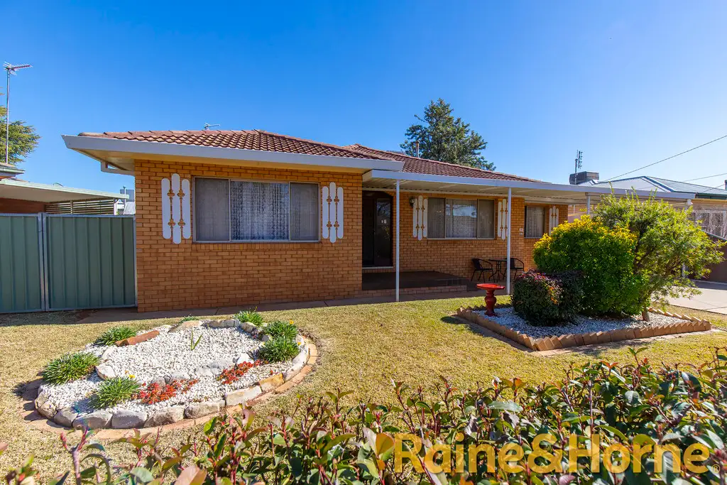 Main view of Homely house listing, 17 Roycox Crescent, Dubbo NSW 2830