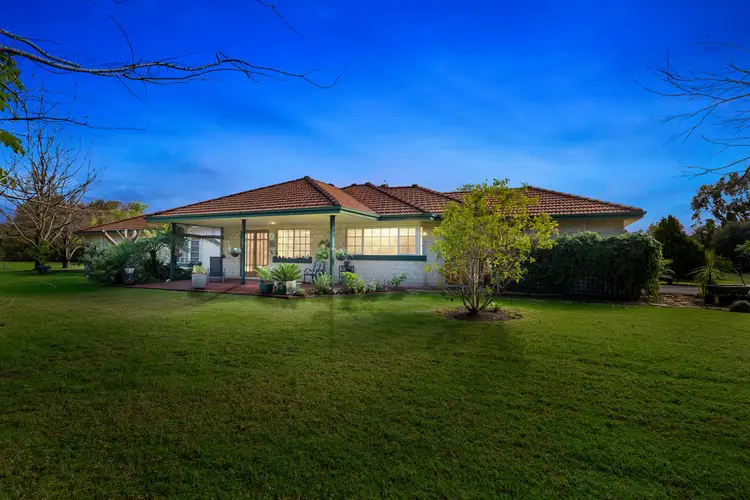 15 Digger Place, Boyanup WA 6237