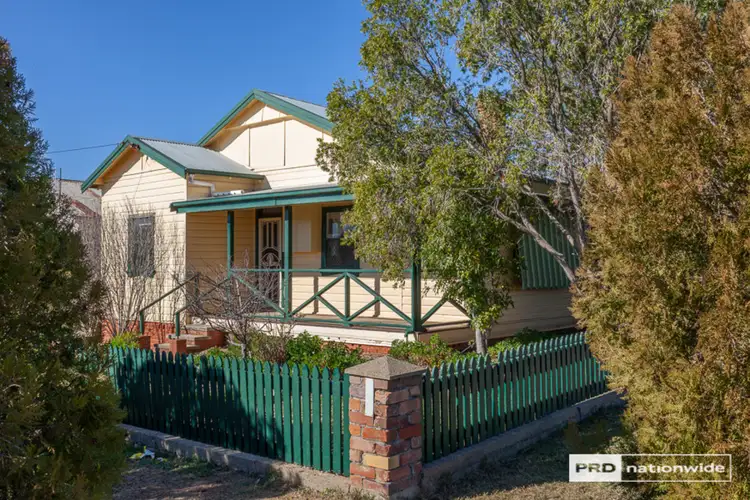 17 Anzac Parade, Werris Creek NSW 2341