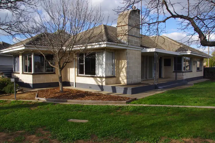 25 Gifford Street, Nathalia VIC 3638