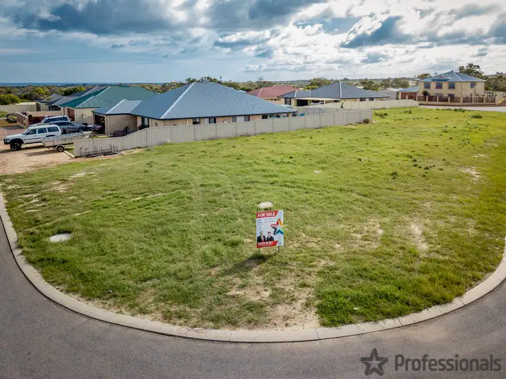 Second view of Homely other listing, 8 Pepper Gate, Waggrakine WA 6530