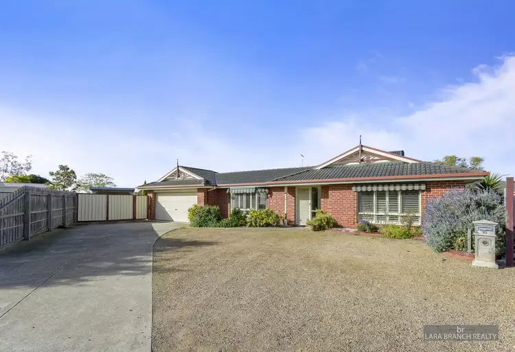 10 Hoffman Court, Lara VIC 3212
