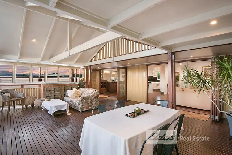 25 Lomatia St, Everton Hills QLD 4053