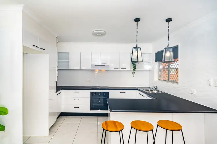 7/124 Hornibrook Esplanade, Clontarf QLD 4019
