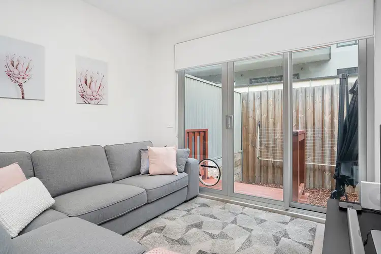 Third view of Homely apartment listing, 6/323 Charman Road, Cheltenham VIC 3192