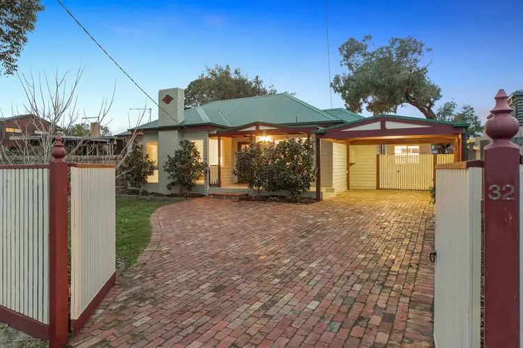 32 Northcliffe Road, Edithvale VIC 3196