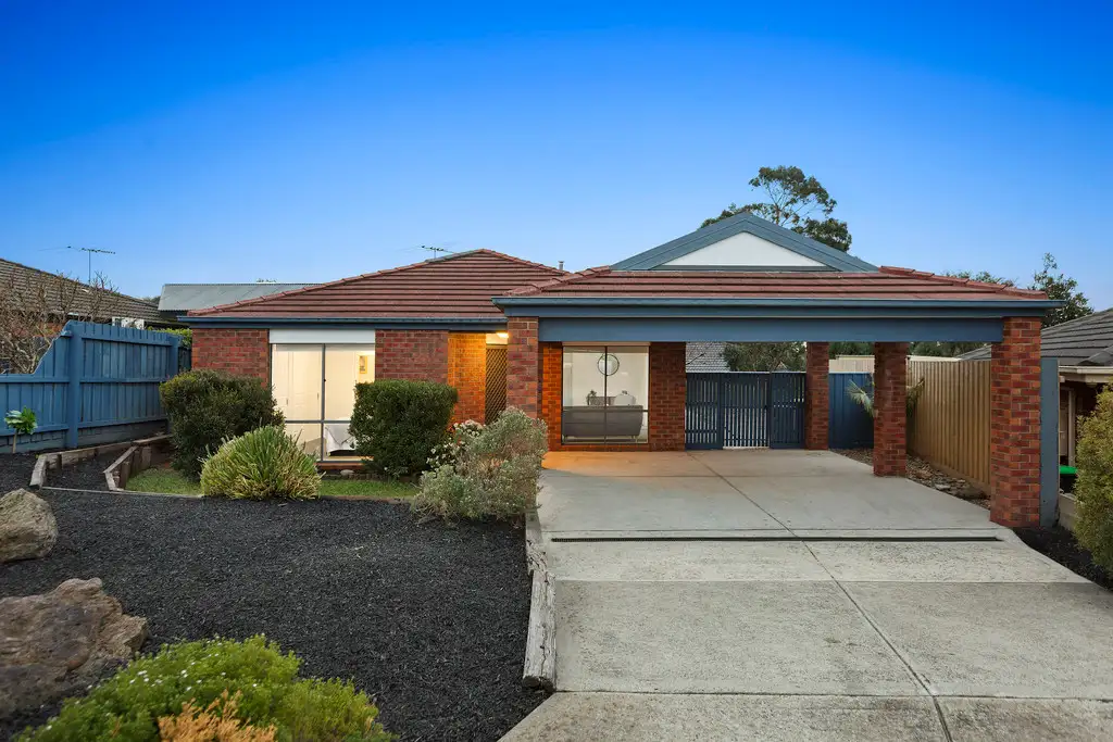 Main view of Homely house listing, 5 Grove Court, Carrum Downs VIC 3201