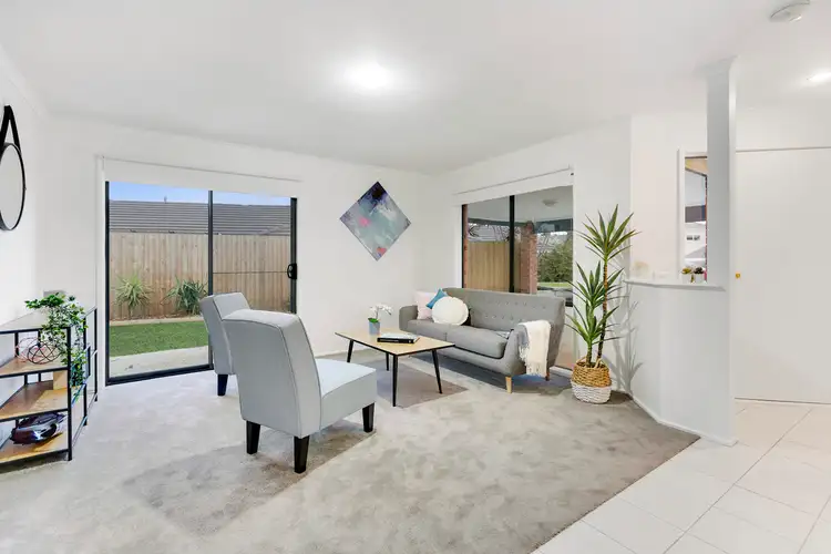 Second view of Homely house listing, 5 Grove Court, Carrum Downs VIC 3201