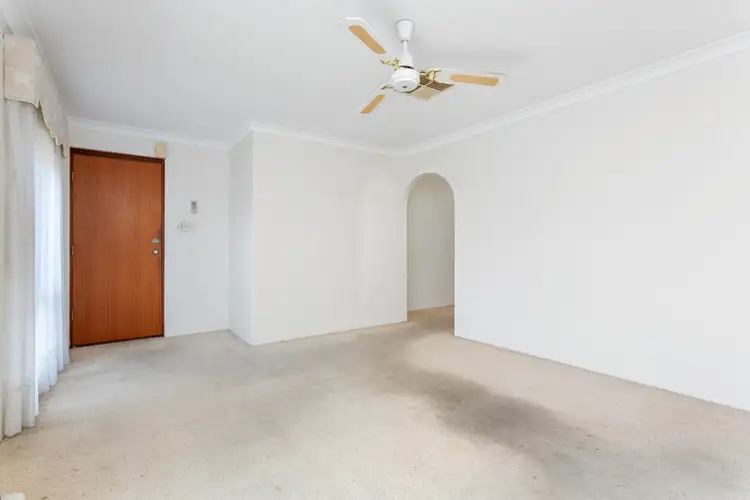 Fourth view of Homely villa listing, 4/141 Seventh Avenue, Inglewood WA 6052