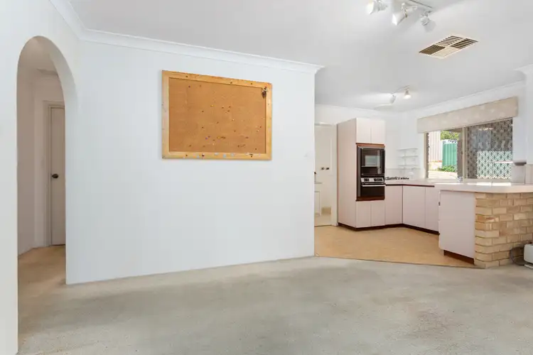 Sixth view of Homely villa listing, 4/141 Seventh Avenue, Inglewood WA 6052