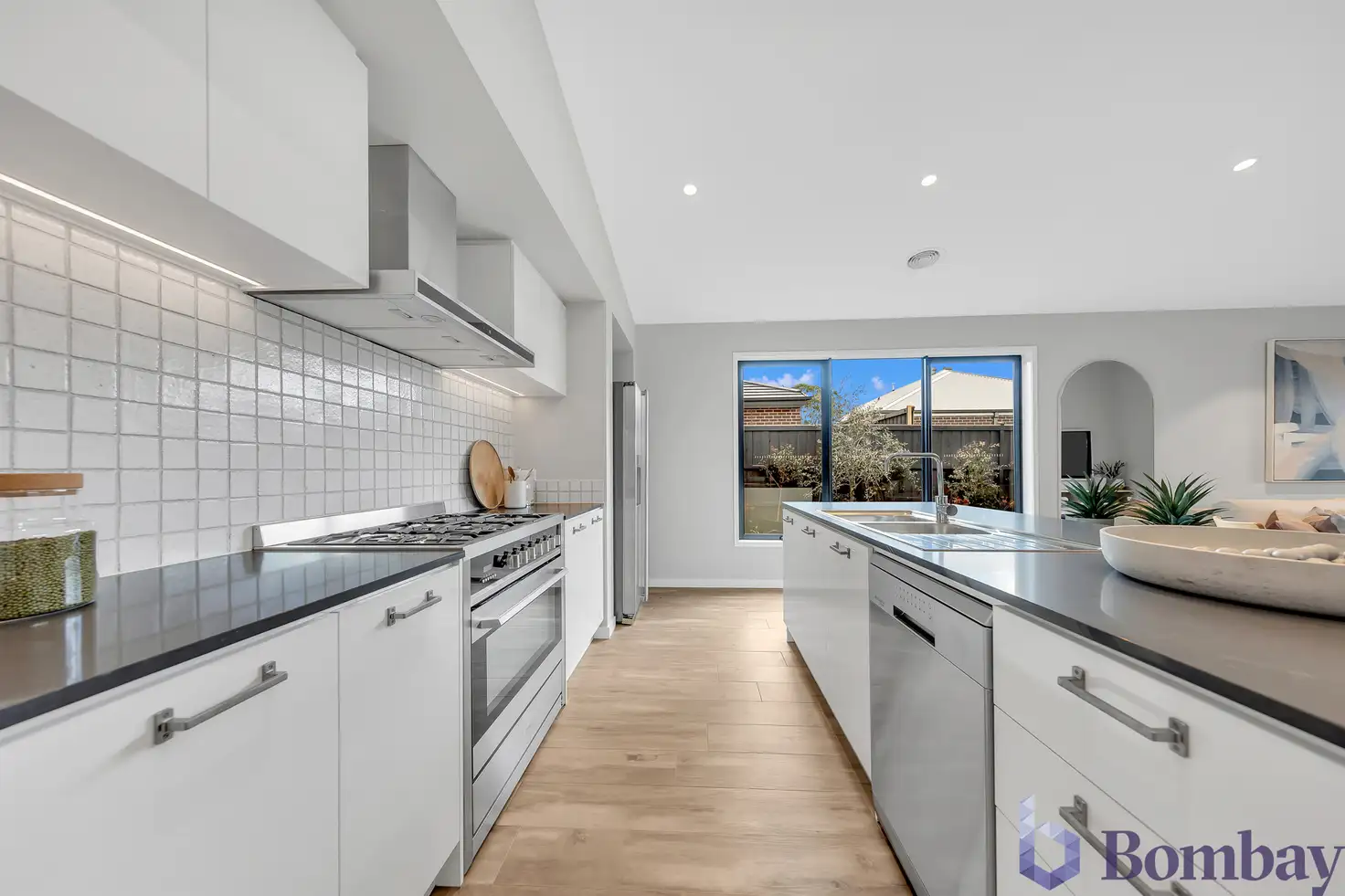 Main view of Homely house listing, 90 De Rossi Boulevard, Wollert VIC 3750