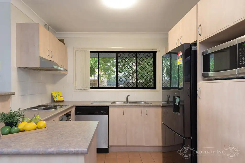 Main view of Homely unit listing, 4/68 Longlands Street, East Brisbane QLD 4169
