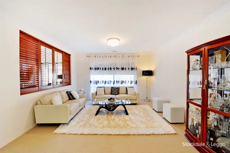 Sixth view of Homely house listing, 2 Coorong Court, Kialla VIC 3631
