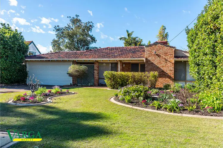 35 Ghost Gum Road, Willetton WA 6155