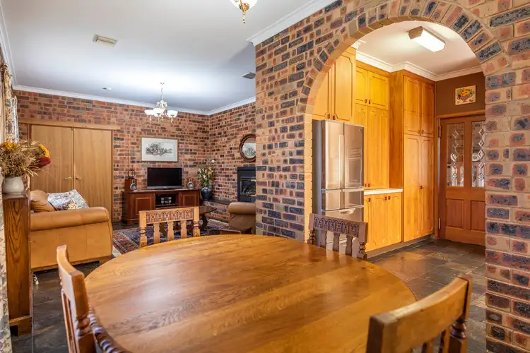 Fifth view of Homely house listing, 8 Molineaux Place, Farrer ACT 2607