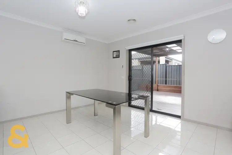 Fifth view of Homely house listing, 17 Viewside Crescent, Craigieburn VIC 3064
