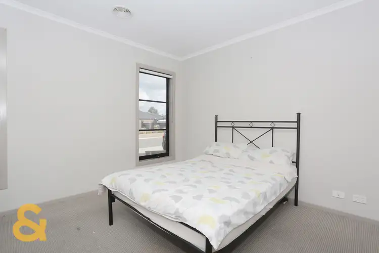 Seventh view of Homely house listing, 17 Viewside Crescent, Craigieburn VIC 3064
