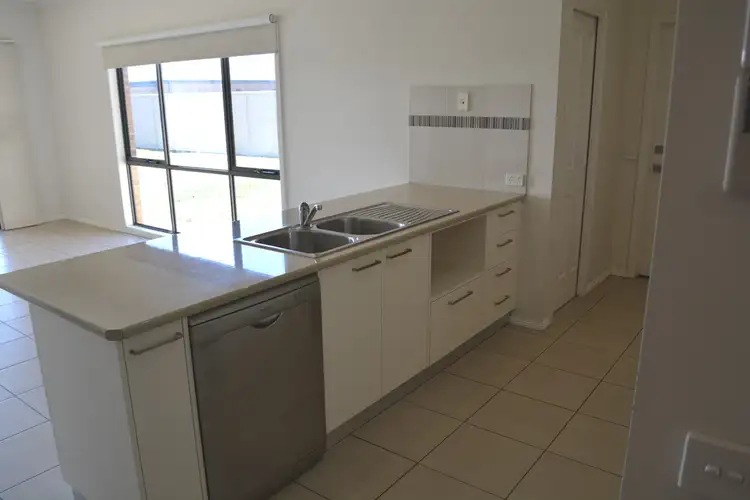 Fifth view of Homely house listing, 3 Wisteria Way, Mildura VIC 3500