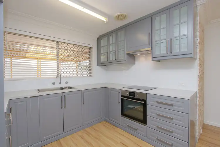 12 Eves Place, Cannington WA 6107