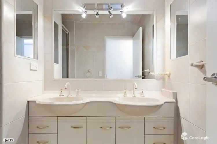 Sixth view of Homely apartment listing, 4/28 Marine Pde, Southport QLD 4215