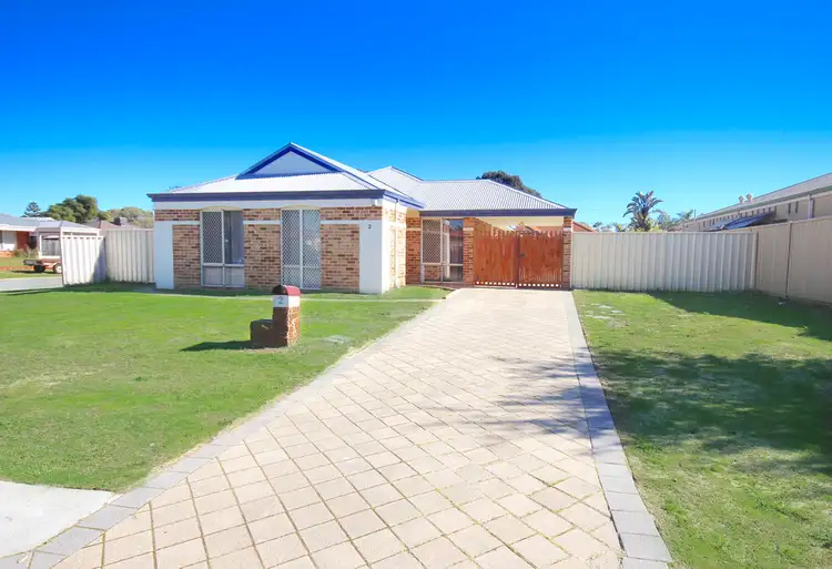 2 Adana Elbow, Kenwick WA 6107