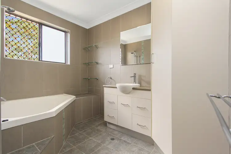 Sixth view of Homely house listing, 5 Allambie Court, Kelso QLD 4815