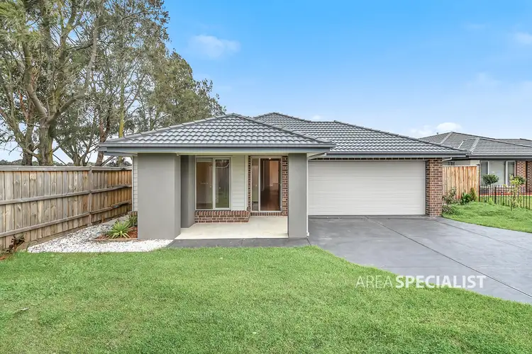 83 Aquatic Drive, Cranbourne West VIC 3977