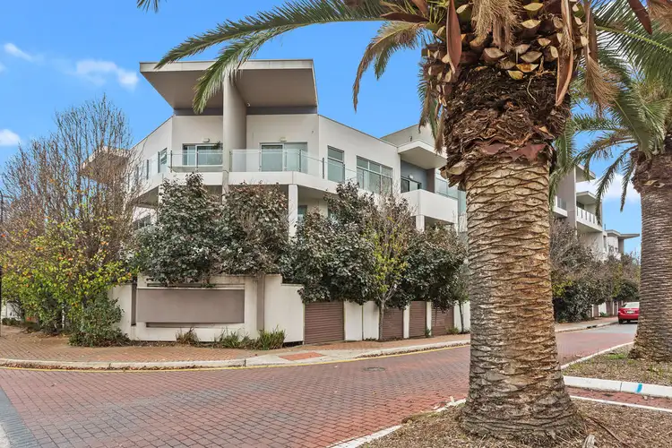 13/1 Burt Avenue, Findon SA 5023