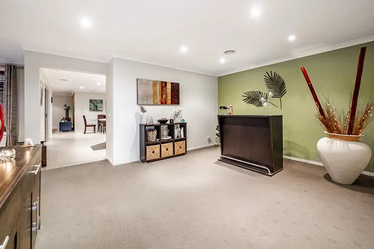 Fifth view of Homely house listing, 10 Wodalla Place, Lyndhurst VIC 3975
