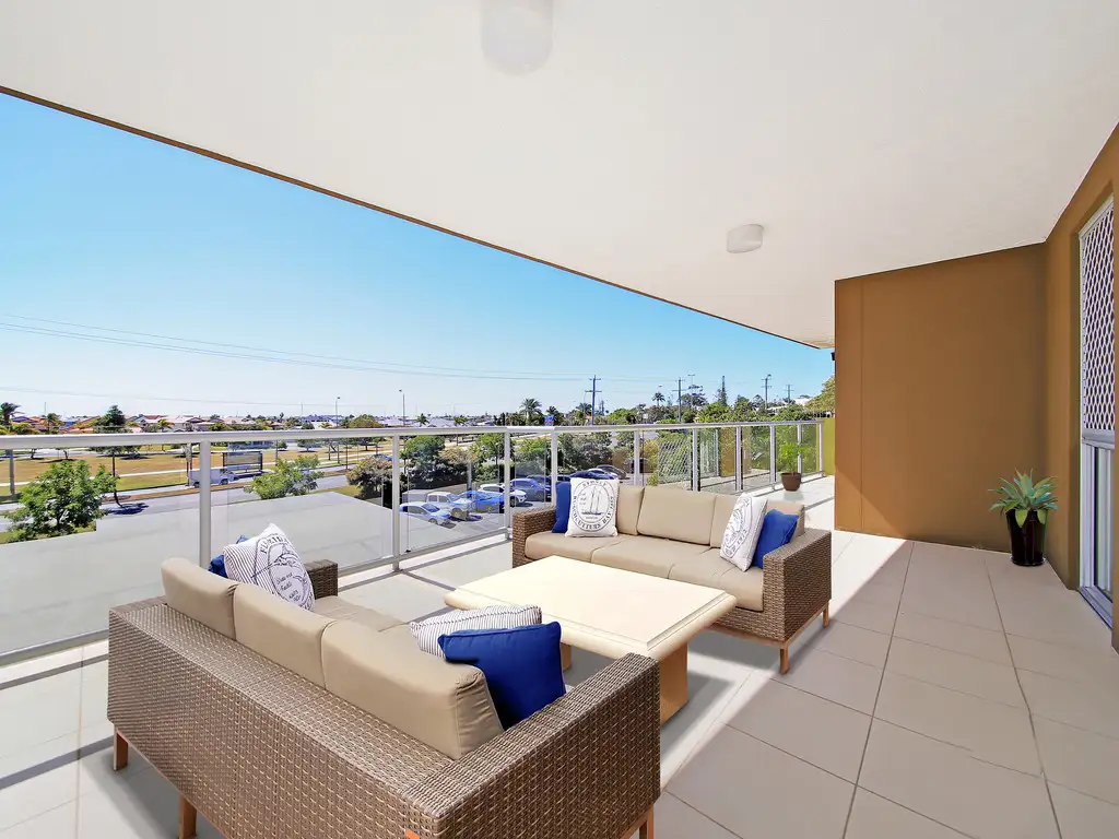 Main view of Homely unit listing, 13/7-13 Shore Street East, Cleveland QLD 4163