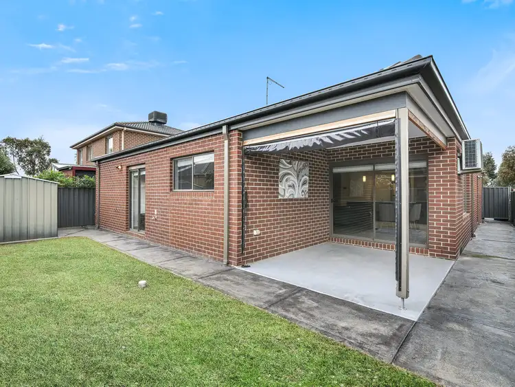 Fifth view of Homely house listing, 26 Mullein Bend, Cranbourne North VIC 3977