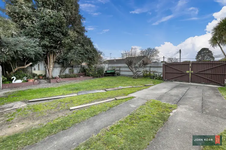 Sixth view of Homely house listing, 10 Worth Crescent, Moe VIC 3825