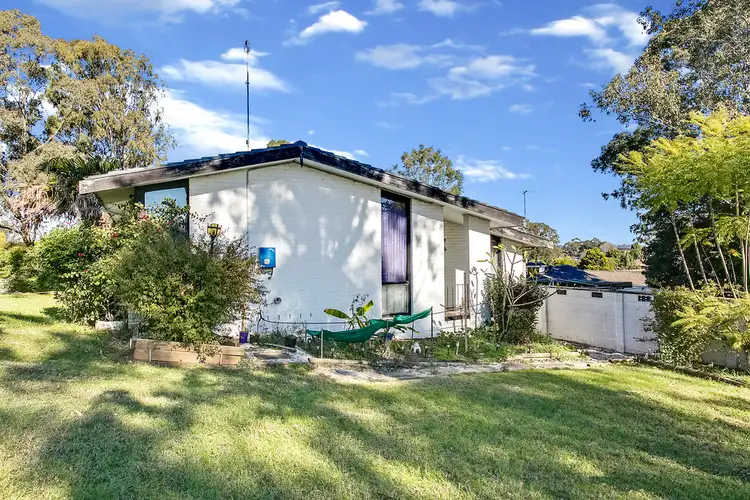 90 Wyangala Crescent, Leumeah NSW 2560