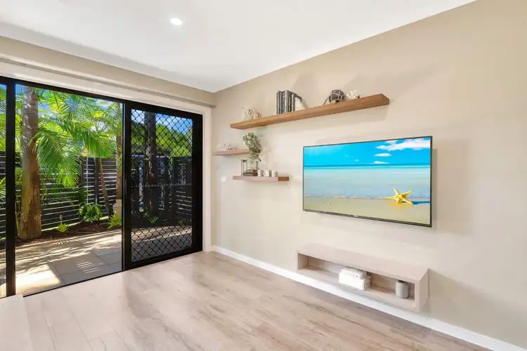 Fourth view of Homely unit listing, 1/59 Errol Avenue, Paradise Point QLD 4216