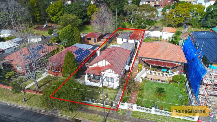 30 Banks Road
