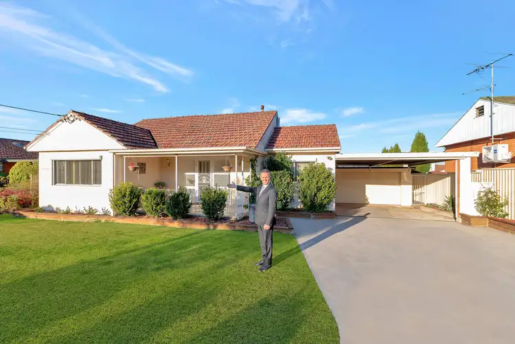 52 Rawson Road, Fairfield West NSW 2165