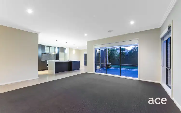 Fifth view of Homely house listing, 25 Fantail Crescent, Williams Landing VIC 3027