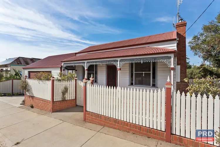 2 Victoria Street