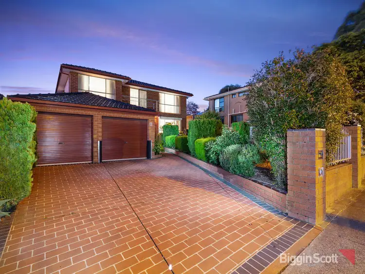 81 Gleneagles Drive, Endeavour Hills VIC 3802