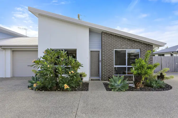 9/4 The Pines Court, Millbank QLD 4670