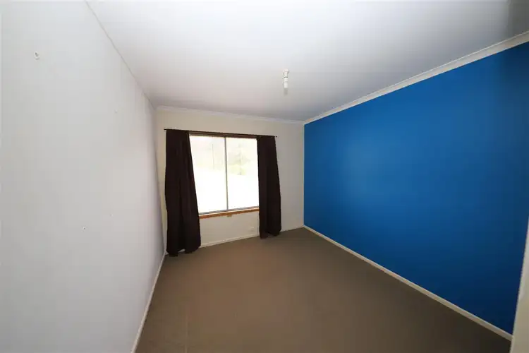 Seventh view of Homely house listing, 8 Snubba Crescent, Tumut NSW 2720
