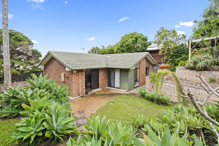 5 KULA CLOSE, Benowa QLD 4217
