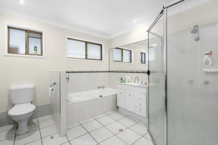 Seventh view of Homely house listing, 5 KULA CLOSE, Benowa QLD 4217