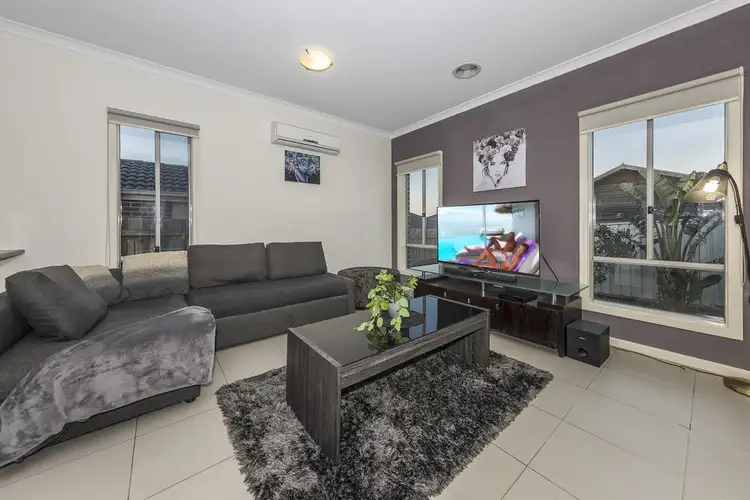 Third view of Homely house listing, 5 Pearl Drive, Craigieburn VIC 3064
