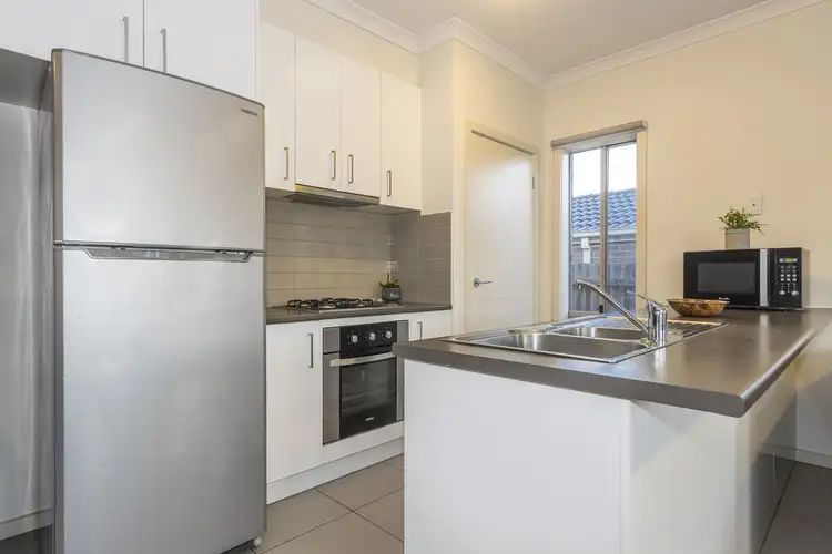 Fourth view of Homely house listing, 5 Pearl Drive, Craigieburn VIC 3064
