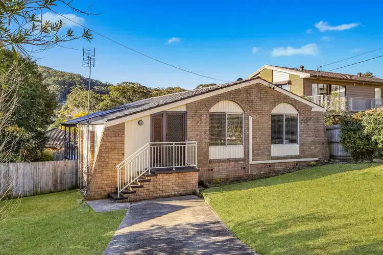 48 Maple Street, Wyoming NSW 2250