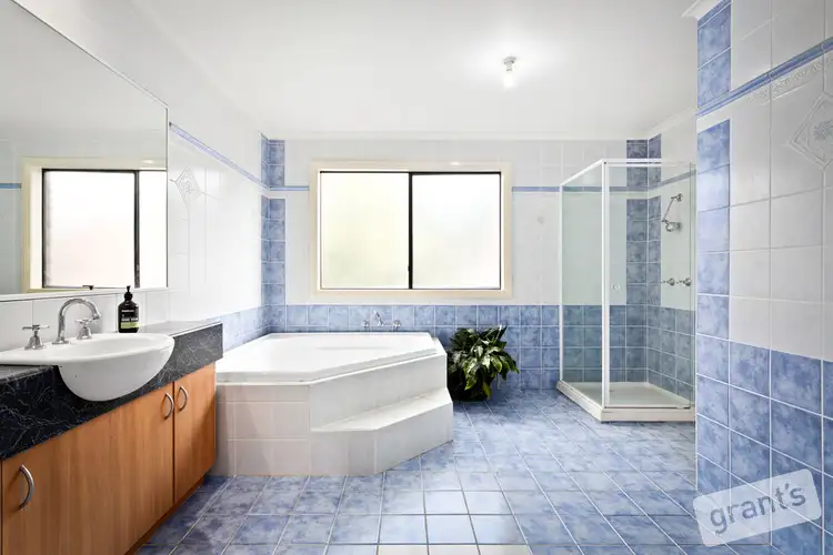 Sixth view of Homely house listing, 1 Ashford Court, Berwick VIC 3806